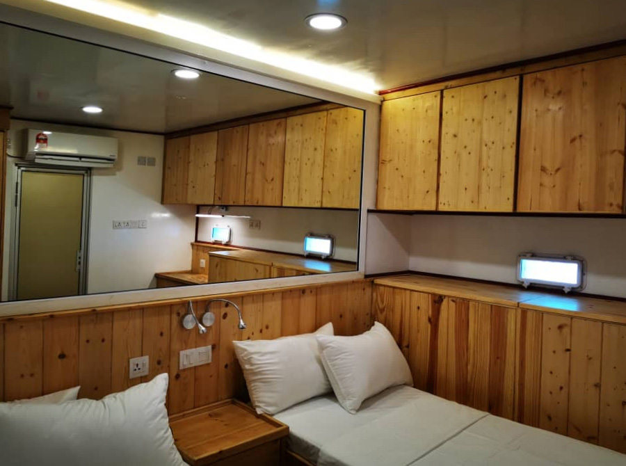 Celebes Explorer 9 Cabin Room - CE9