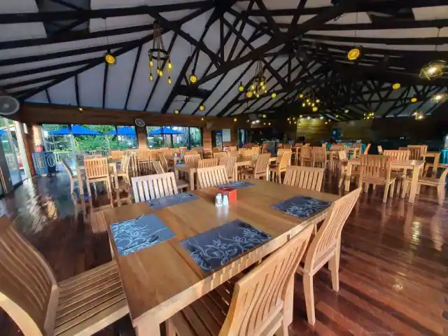 Restaurant at Borneo Divers Borneo Divers Restaurant
