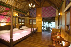 Lankayan island Room