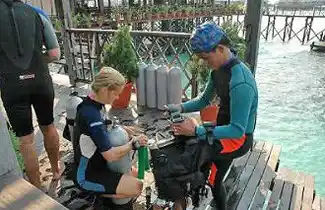 Sipadan Mabul PADI Dive Center Mabul Water Bungalows Dive Center