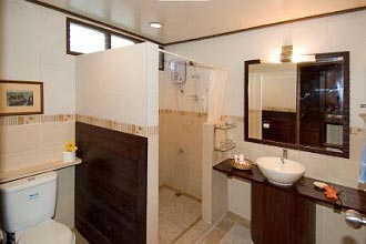 Mabul Water Bungalows Luxury Bathroom