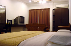 Sipadan Inn Room