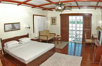 Sipadan Inn Room