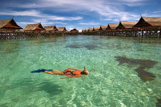 Snorkeling at Kapalai